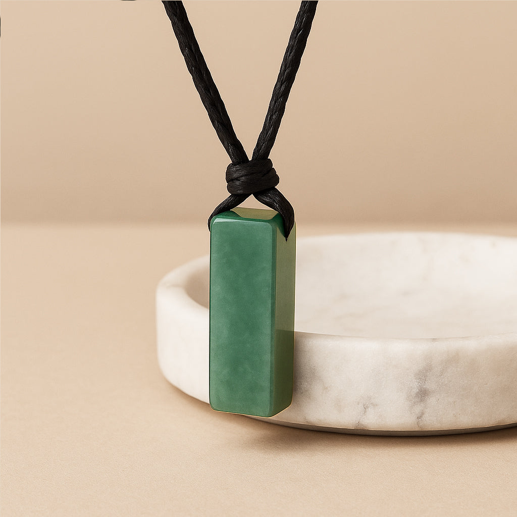 Collier vintage en aventurine verte naturelle, bijou porte-bonheur pour la lithothérapie et l’ouverture du cœur